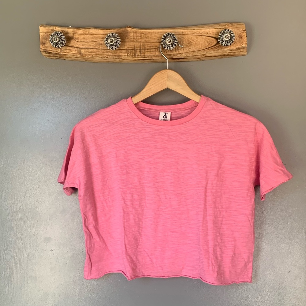 Stem 6 | NWOT Girls Oversized Pink Crop Short Sleeved Shirt Tee Top